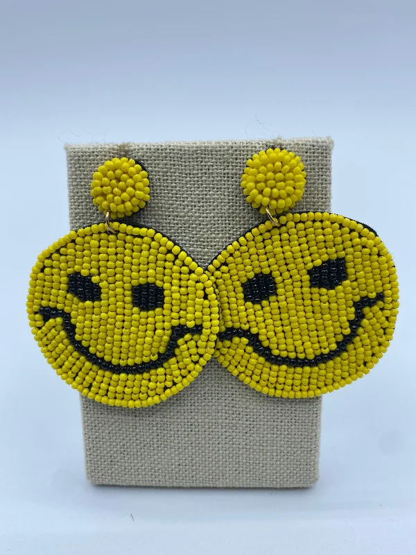 Pearl Drop Earrings-Yellow Beaded Smiley Face Earrings