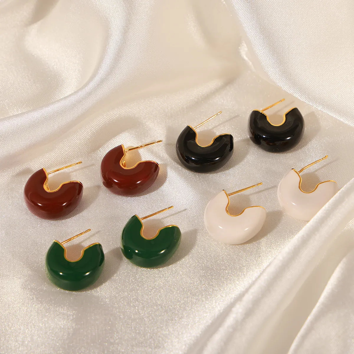 1 Pair Vintage Style British Style C Shape Enamel Plating Copper 18k Gold Plated Ear Studs