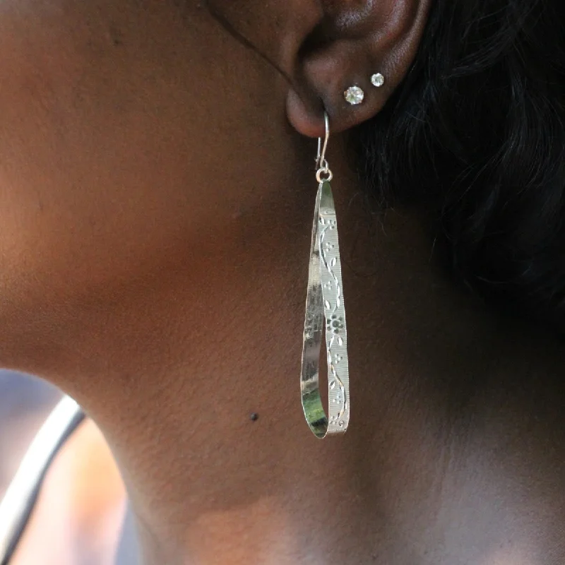 Layered Earrings for Women-Caribbjou Wide Teardrop Earring with Grapevine Pattern