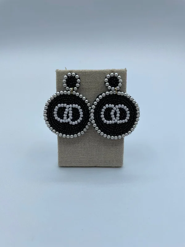 Silver Pearl Earrings-Black and White Beaded Earrings