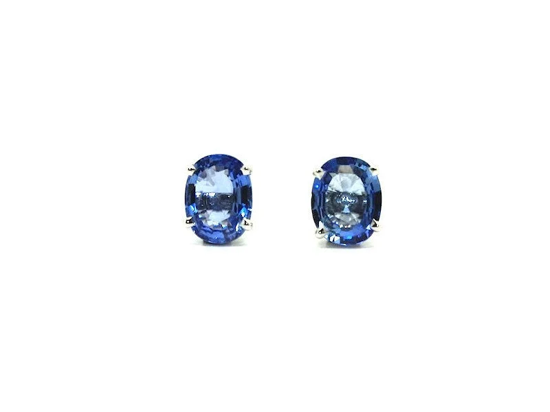 Bright Silver Earrings-Ceylon Sapphire Stud / Item code: ER 8