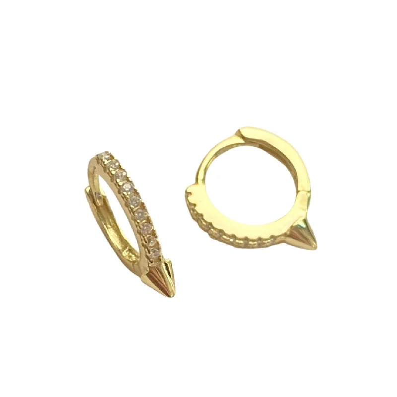 Stylish Stud Earrings-Haggy Spike Huggies