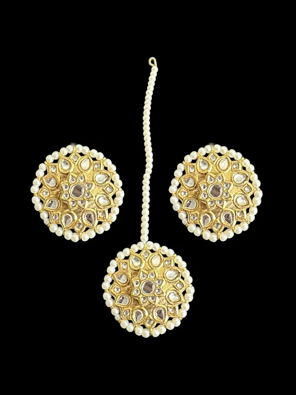 Simple Diamond Earrings-Suhana kundan earrings tika ( READY TO SHIP )