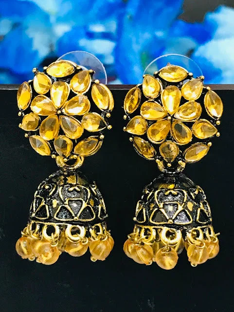 Stylish Stud Earrings-Beautiful Gold Color Flower Design With Beads Earring For Women