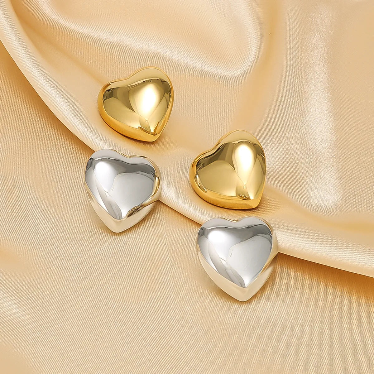 1 Pair IG Style Modern Style Simple Style Heart Shape Stainless Steel 18K Gold Plated Ear Studs