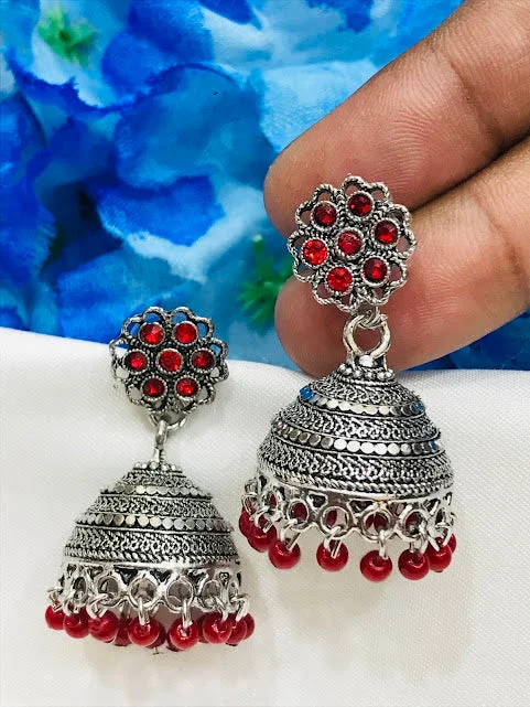 Vintage Style Earrings-Beautiful Silver Earrings With Red Stone And Pearls