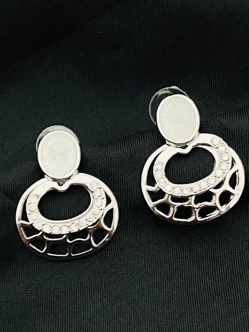 Floral Hoop Earrings-Beautiful Oxidized Stoned Earrings For Women