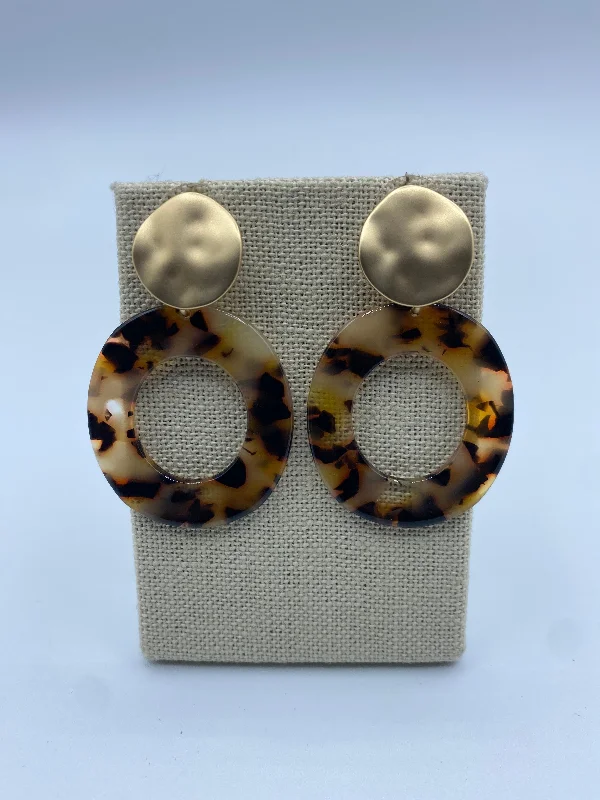 Fashionable Ear Cuffs-Acrylic Animal Print and Gold Circle Hoop Earrings