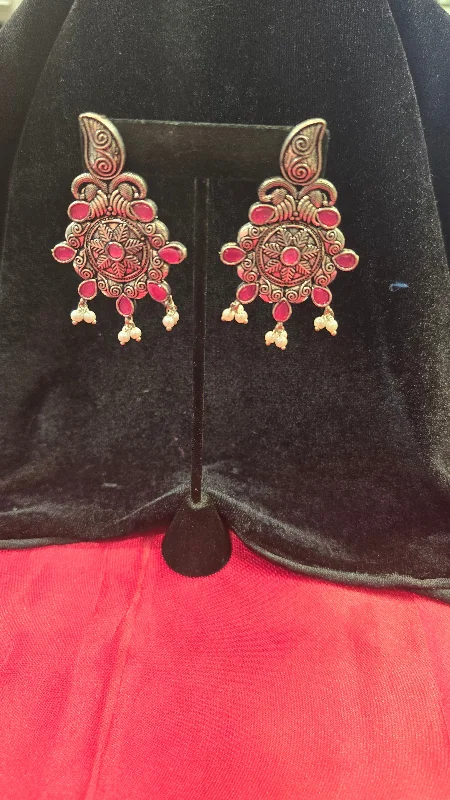 Silver Bead Drop Earrings-Attractive Flower Design Dark Pink Colored Earrings For Women