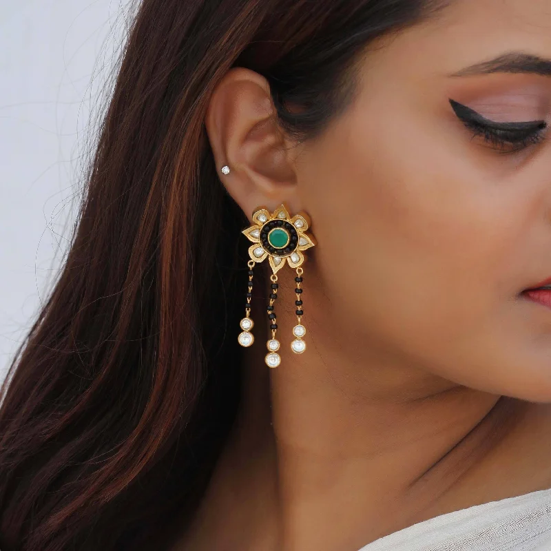 Modern Tassel Earrings-Majestic green stone mangalsutra earring