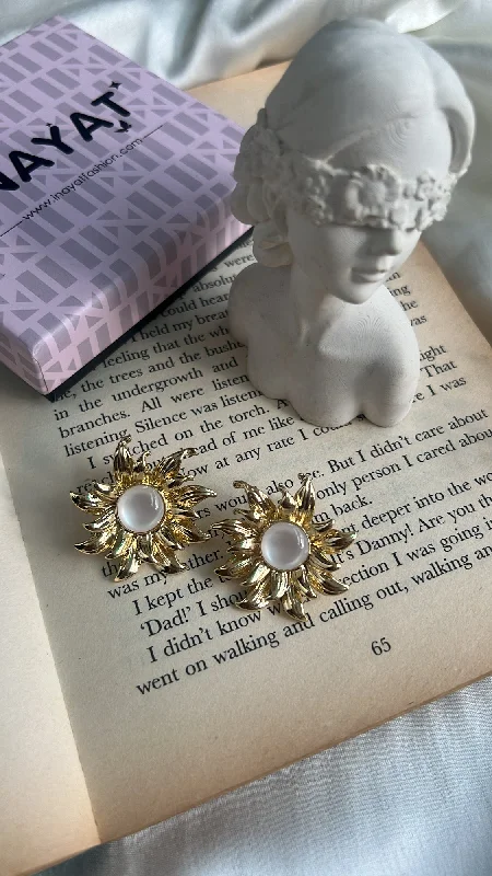 Statement Gold Earrings-Sunflower stud earrings