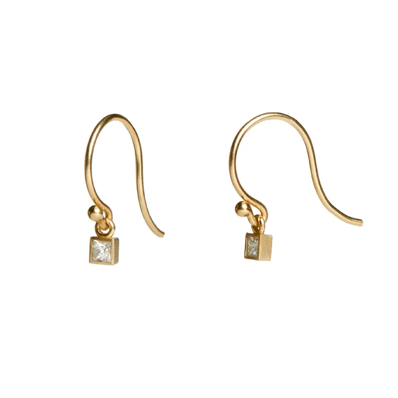 Swarovski Crystal Earrings-<!--ER606-->dainty earrings with square diamond