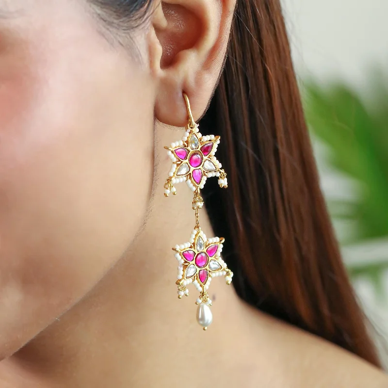 Silver Hoop Earrings for Women-Silver Floral Motif Sui Dhaga Earrings