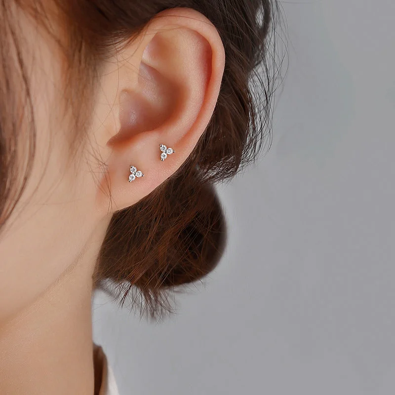 Three-Leaf Flower Stud Earrings-Meihu Ear Studs [White Gold Color]]